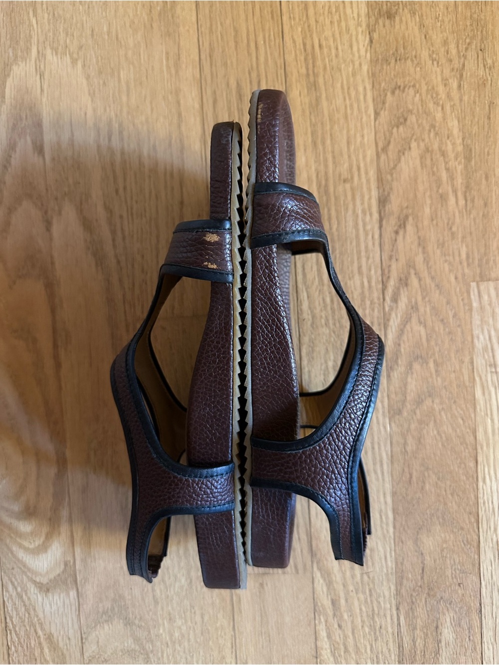 Beklina gubi sandal - Picture 2 of 5